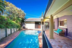 Stevens St Pet Friendly Original Sunshine Beach Beach House